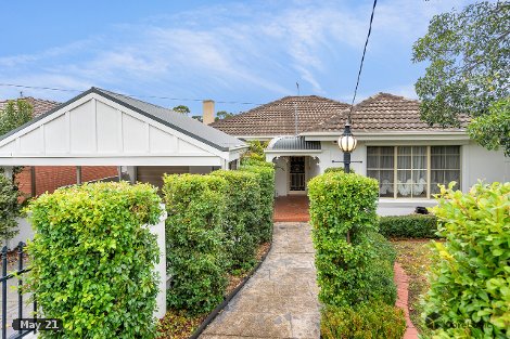 84 Deakin St, Essendon, VIC 3040