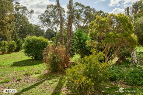 8 Scullys Lane, Heathcote, VIC 3523