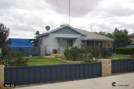 10 Nugent St, Wongan Hills, WA 6603