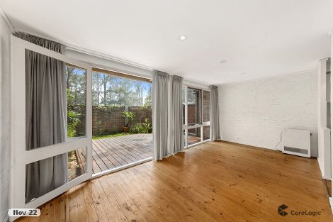 17 Barnet Cl, Phillip, ACT 2606