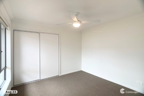 2/8 Sapphire St, Park Ridge, QLD 4125