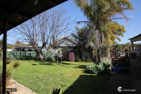 45 French Ave, Merredin, WA 6415