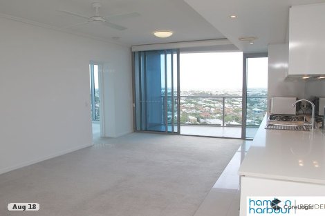 11801/8 Harbour Rd, Hamilton, QLD 4007