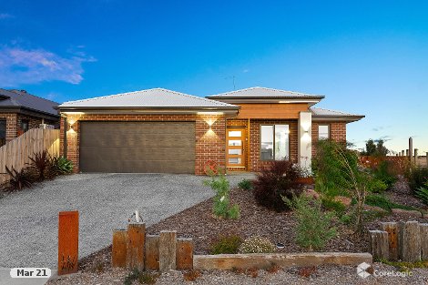 39 Alexandra Ave, Koo Wee Rup, VIC 3981