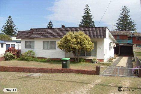 11 Manning St, Manning Point, NSW 2430