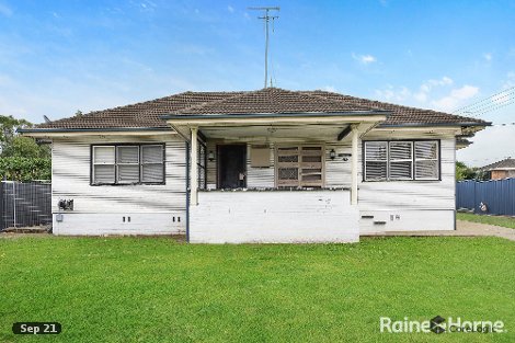 1 Dalwah St, Bomaderry, NSW 2541