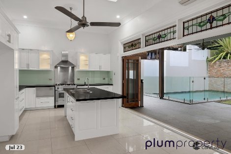 16 Gulliver St, Paddington, QLD 4064