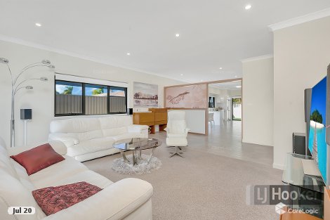 2 Manacor Pl, Coombabah, QLD 4216