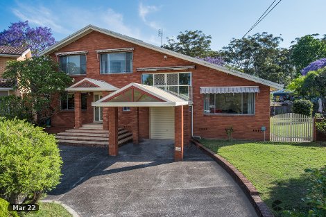 12 Waterside Cl, Point Clare, NSW 2250