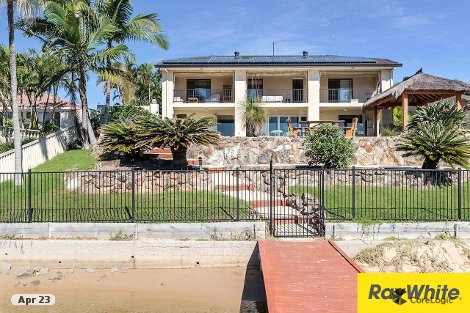 54 Waitomo St, Broadbeach Waters, QLD 4218