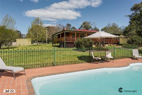 384 Albatross Rd, Nowra Hill, NSW 2540