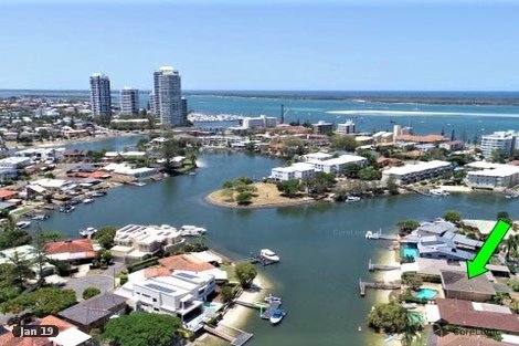 31 Vaggelas Cres, Biggera Waters, QLD 4216