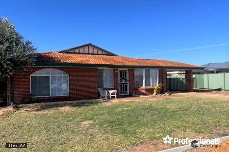 26 Half Moon Dr, Waggrakine, WA 6530