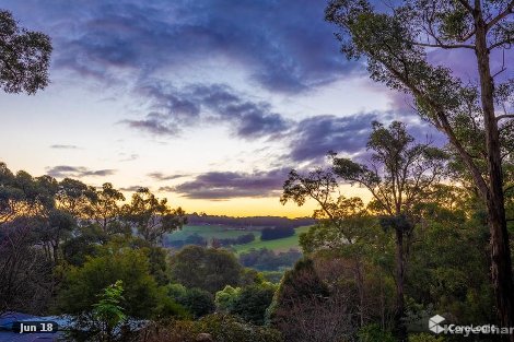 16 Belgrave Ave, Cockatoo, VIC 3781