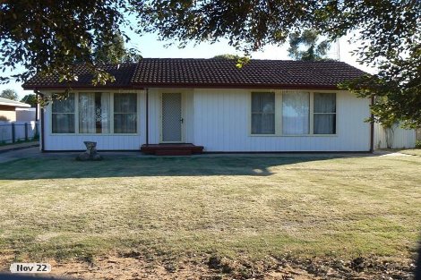 37 Oval Tce, Lameroo, SA 5302