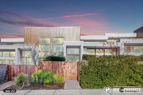 3/110 Eggleston Cres, Chifley, ACT 2606