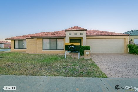 13 Waxberry Gdns, Canning Vale, WA 6155