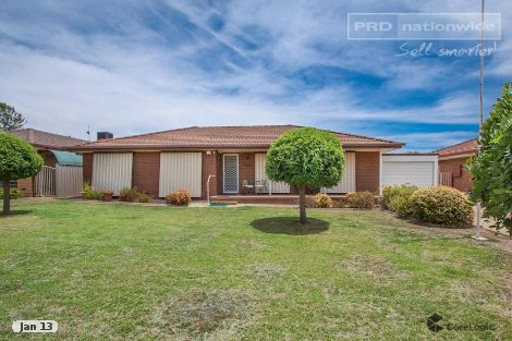 4 Goborra St, Glenfield Park, NSW 2650