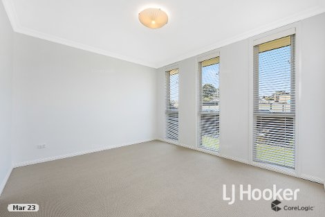 1a Jenner Ct, Hampton Park, VIC 3976