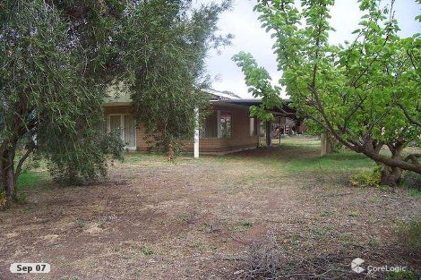 244 Rudds Rd, Iraak, VIC 3494