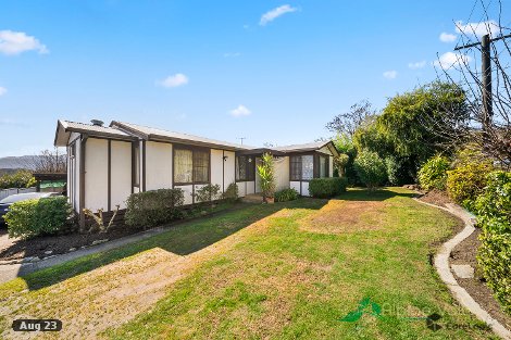 26 Fairway Ave, Mount Beauty, VIC 3699