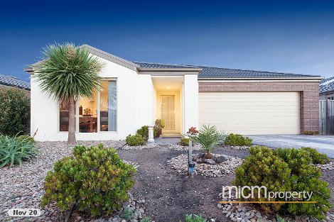 17 Dunlin Cres, Williams Landing, VIC 3027