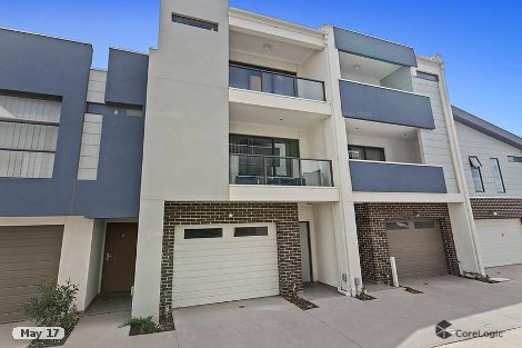 6/79 Lancefield Dr, Caroline Springs, VIC 3023