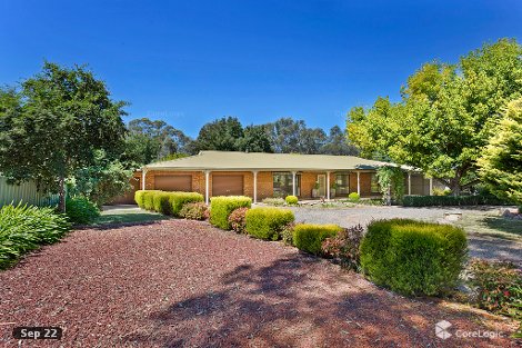 14 Barkers Rd, Chiltern, VIC 3683