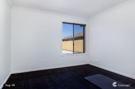 1/12 Henry St, Koo Wee Rup, VIC 3981