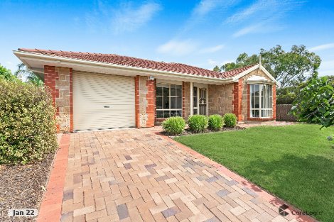 19 Holmeswood Ct, Onkaparinga Hills, SA 5163