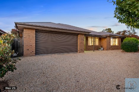 18 Bruton St, Tocumwal, NSW 2714
