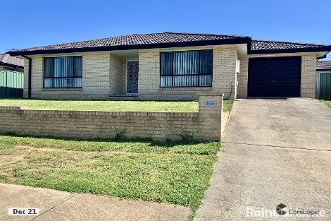 2 Giugni Pl, Young, NSW 2594