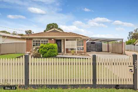 245 Allingham St, Kangaroo Flat, VIC 3555