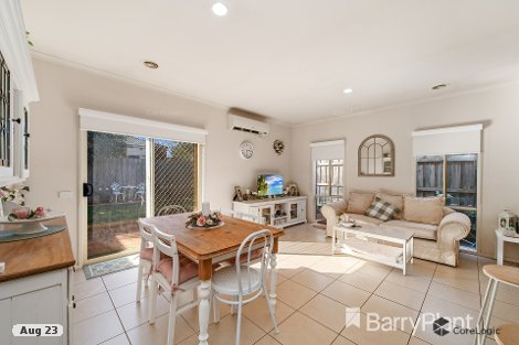 38/17 Crestmont Dr, Melton South, VIC 3338