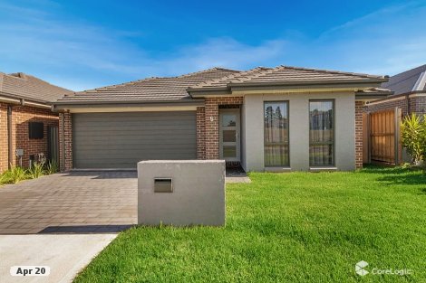 5 Velour Cres, Moorebank, NSW 2170