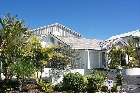 67 Southern Cross Pde, Sunrise Beach, QLD 4567