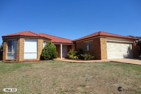 19 Shearer Cl, Sydenham, VIC 3037