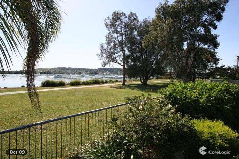 4 Gretel Cres, Booragul, NSW 2284