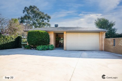 8 Lees Cres, Bellbridge, VIC 3691