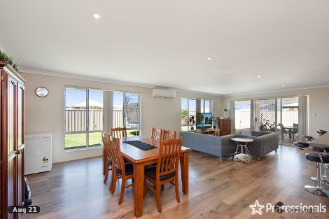 32 Beachcomber Hill, Glenfield, WA 6532