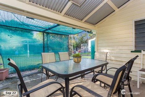 31 Chigwell St, Wavell Heights, QLD 4012