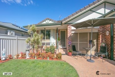 1/24 Waratah Ave, Yamba, NSW 2464