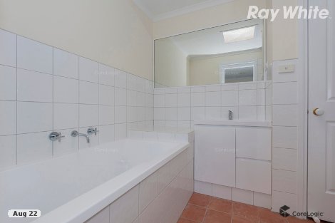 2/11 Cash St, Kingsbury, VIC 3083