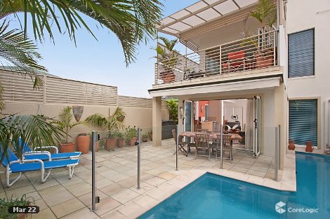 2/195 Golden Four Dr, Bilinga, QLD 4225