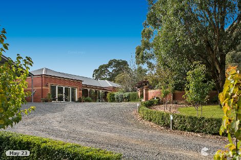 158 Donalds Rd, Woodend, VIC 3442