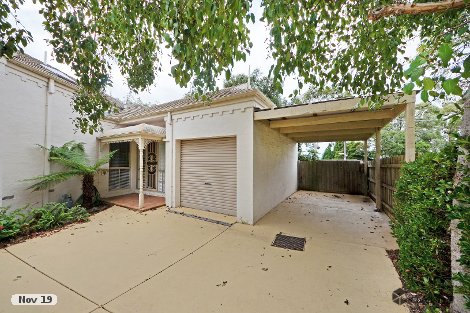 2/26 Strathconnan Pl, Wheelers Hill, VIC 3150