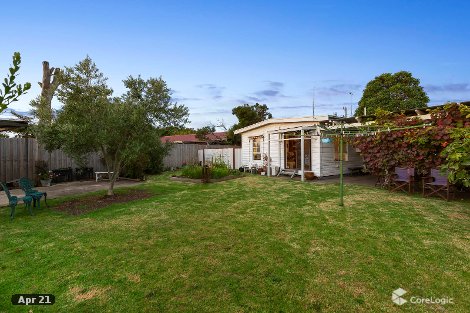 12 Coatsworth Ave, St Leonards, VIC 3223