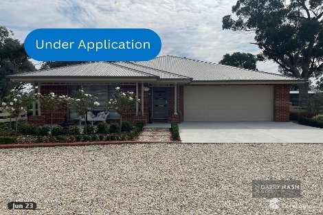 7a Usshers Dr, Waldara, VIC 3678