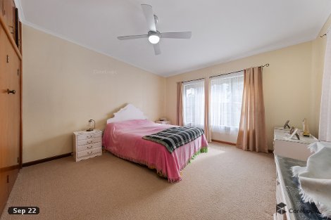 15 Laguna Pde, Berkeley Vale, NSW 2261