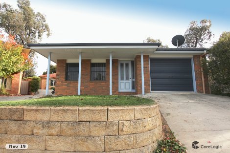 2/17 Claire Ct, Kennington, VIC 3550